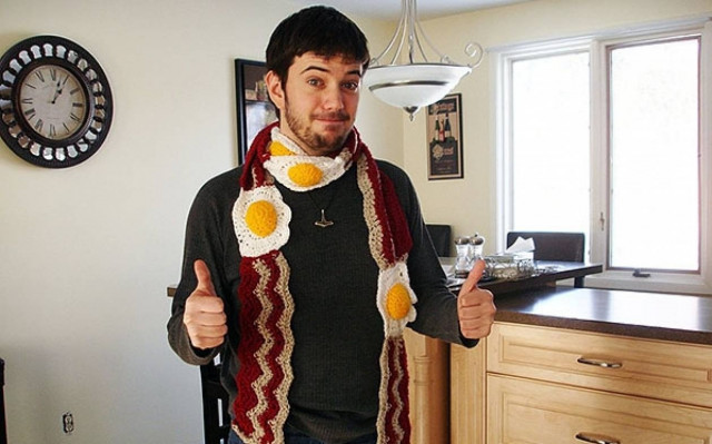 Θέλω ένα κασκόλ που ξεχωρίζει (photos)