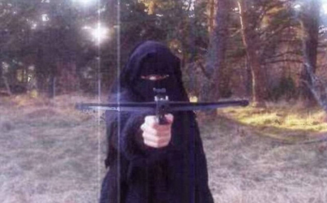 Σοκαρισμένος ο πατέρας της καταζητούμενης τζιχαντίστριας