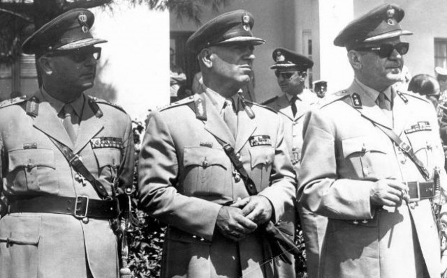 Προφυλακίζονται οι Ιωαννίδης, Παττακός, Μακαρέζος, Παπαδόπουλος, Λαδάς και Ρουφογάλης