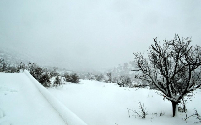 Κακοκαιρία: Τσουχτερό κρύο στη Βόρειο Ελλάδα- Κλειστά σχολεία στον Έβρο