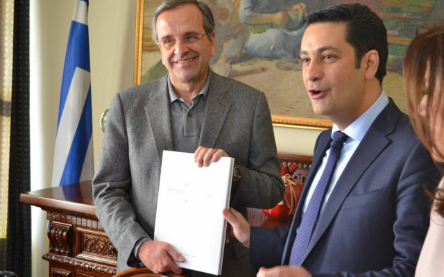 Εκλογές 2015: Το δημαρχείο Αγρινίου επισκέφθηκε ο Σαμαράς