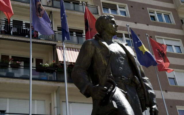 Κόσοβο: Απόδοση ευθυνών για εγκλήματα κατά δημοσιογράφων ζητούν Ενώσεις τους