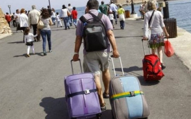 Καταστροφή για τον τουρισμό, μια αύξηση του ΦΠΑ στη διαμονή