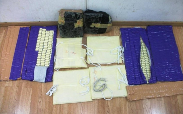 Συνελήφθησαν δύο άτομα  με 20 κιλά ηρωίνης (Pics)