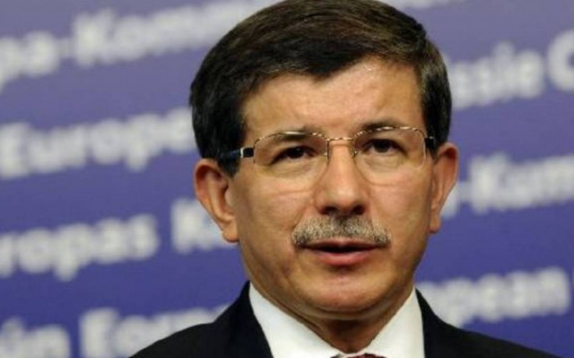 Νταβούτογλου: Η ελευθερία της έκφρασης δεν σημαίνει ελευθερία εξύβρισης