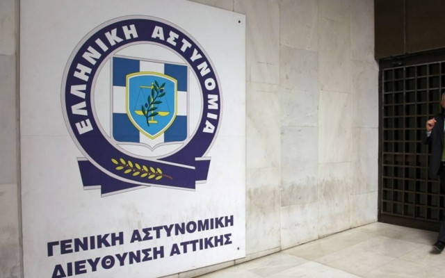 Συλλήψεις μελών δικτύου διακίνησης ναρκωτικών