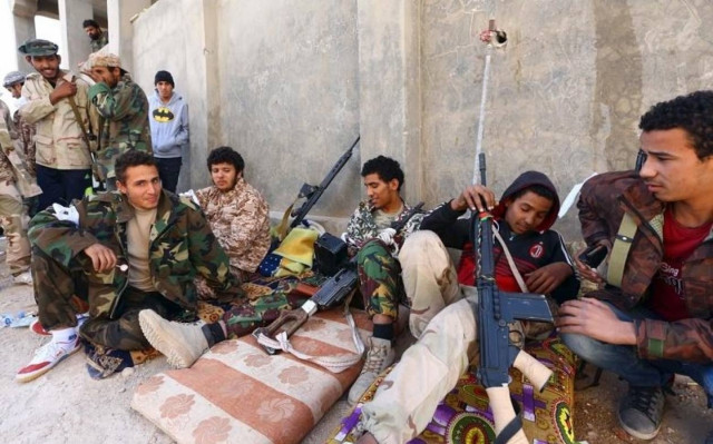 Η Φατζρ Λίμπια συμφώνησε να τηρήσει τη κατάπαυση του πυρός στη Λιβύη