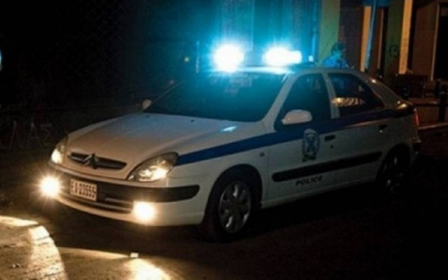 Άγρια συμπλοκή μεταξύ δεκάδων νεαρών στο κέντρο της Λάρισας