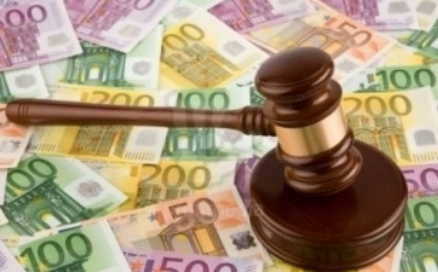 Kleine Zeitung: Μια διαγραφή χρέους της Ελλάδας θα έπληττε την ΕΕ