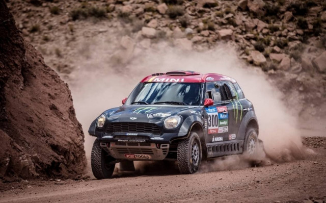 Ράλλυ Dakar 2015: Το ΜΙΝΙ γιορτάζει την τέταρτη συνεχόμενη νίκη