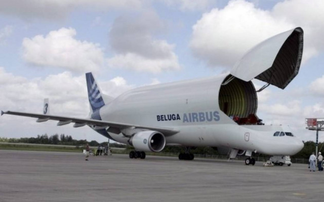 Η «φάλαινα των αιθέρων» μεγαλώνει