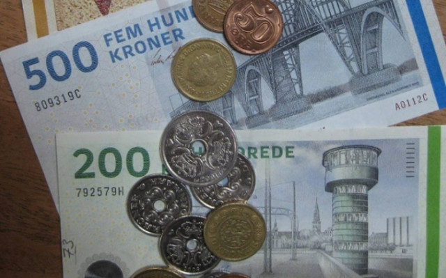 Μείωσε και πάλι τα επιτόκιά της η Δανία