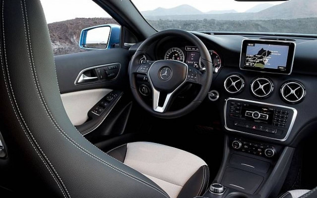 Ανακαλεί αυτοκίνητα η Mercedes Benz