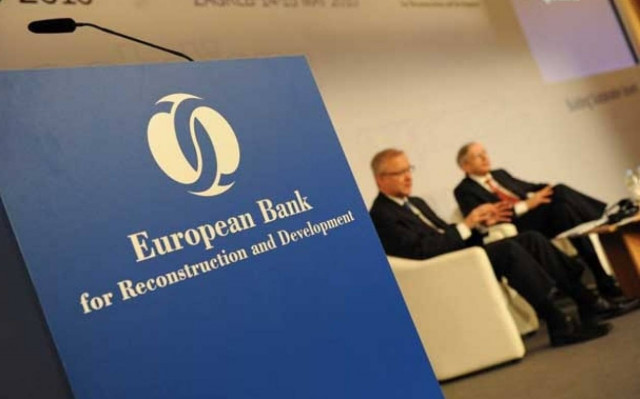 Παγώνουν χρηματοδοτήσεις 6 δισ. λόγω «πολιτικής αβεβαιότητας»