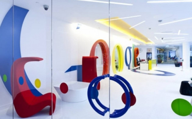 Η Google επενδύει στην Space X για δορυφορικό και διαστημικό Ίντερνετ