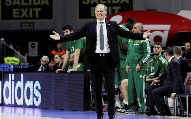 Ιβάνοβιτς: «Εκτός έδρας δεν παίζουμε όπως στο ΟΑΚΑ»