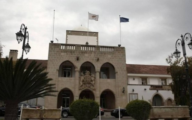 Αυστηρά διαβήματα Λευκωσίας προς Λονδίνο