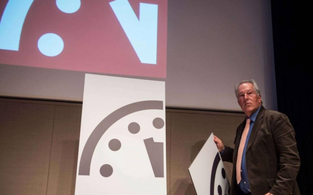 ΗΠΑ: "Μεσάνυχτα παρά τρία λεπτά" δείχνει πλέον το Ρολόι της Αποκάλυψης