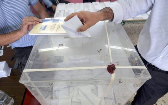 Δημοσκοπήσεις: Μπροστά ο ΣΥΡΙΖΑ με 2%