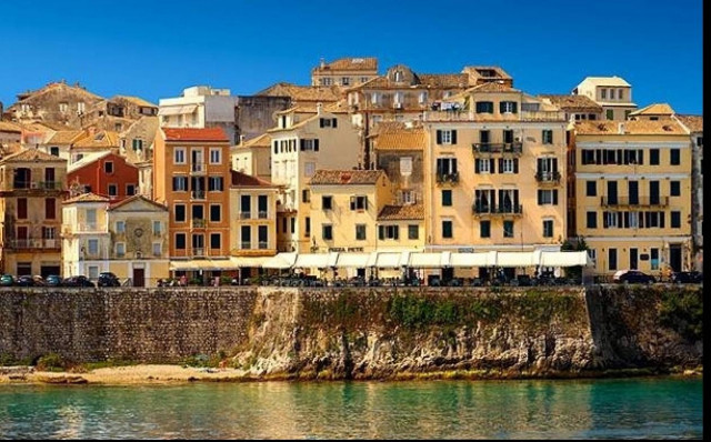 Τσικνοπέμπτη: Κορφιάτικα Πετεγολέτσια (video)