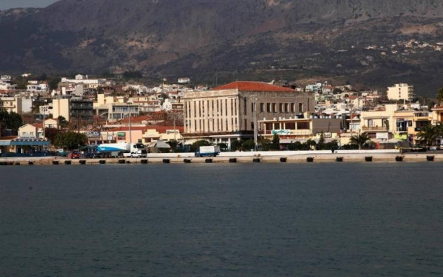 Τροχαίο με 56χρονο τραυματία στο λιμάνι της Χίου