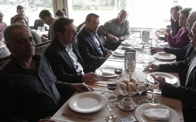 Εκλογές 2015: Ο Τσίπρας αποκάλυψε πότε θα φορέσει… γραβάτα