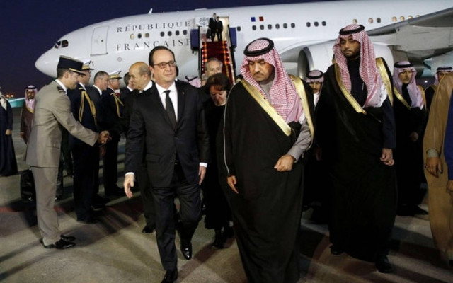 Στο Ριάντ ο Ολάντ για να εκφράσει τα συλλυπητήριά του τον θάνατο του Αμπντάλα
