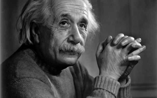 Απίστευτο: Τι είχε πει ο... Αινστάιν για ΠΑΣΟΚ και ΝΔ! (pic)
