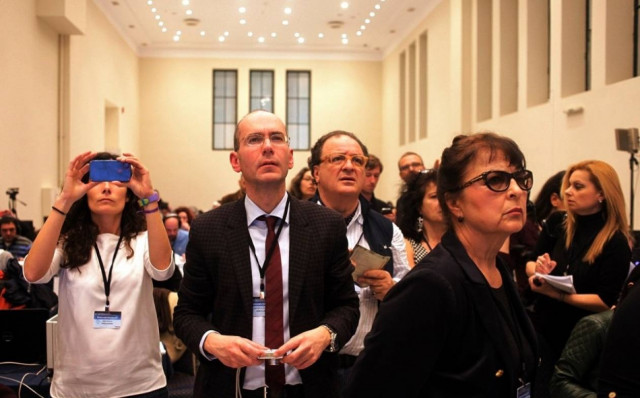 Αποτελέσματα εκλογών 2015: Πώς αντέδρασαν οι ξένοι δημοσιογράφοι στο Ζάππειο