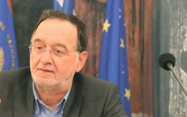 Εκλογές 2015: Ένταση σε εκλογικό κέντρο της Β΄Πειραιώς με «διαιτητή» τον Π. Λαφαζάνη