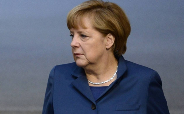 Μερκελ: Οι Γερμανοί πρέπει να πολεμήσουν τον ρατσισμό και τον αντισημιτισμό