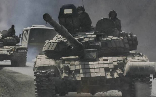 Ινδία: Παρέλαση ρωσικών στρατιωτικών οχημάτων μπροστά στον Ομπάμα