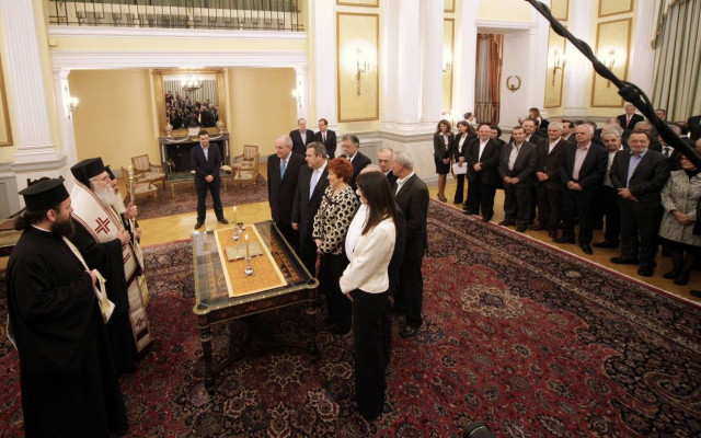Ορκίστηκαν και πιάνουν δουλειά τα μέλη της κυβέρνησης Τσίπρα
