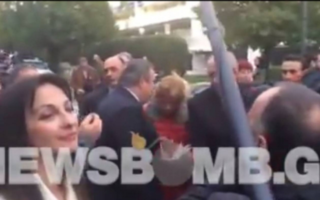 Η άφιξη των ΑΝ.ΕΛ. στο Προεδρικό Μέγαρο (Vid)