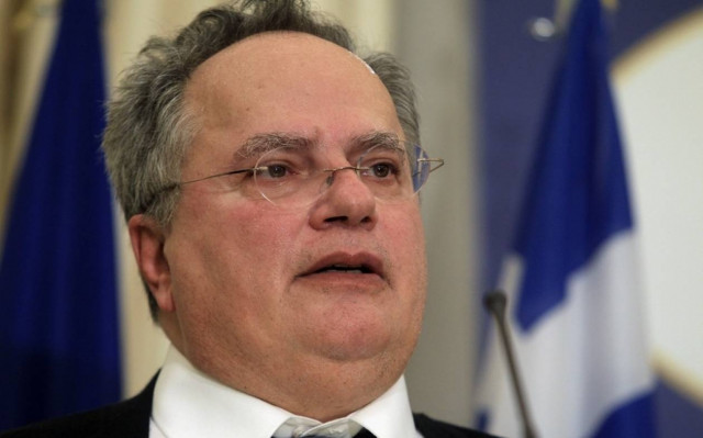 Κοτζιάς σε Άδωνι: Καλό να πουλάς βιβλία, καλύτερο να διαβάζεις και κανένα