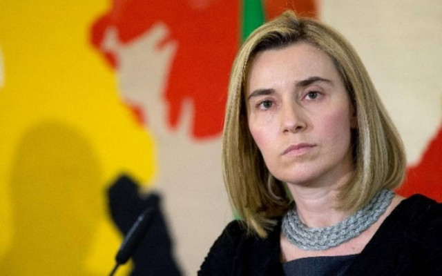 Άσκηση πιέσεων για να επιτευχθεί εκεχειρία στην Ουκρανία ζητά η Μογκερίνι