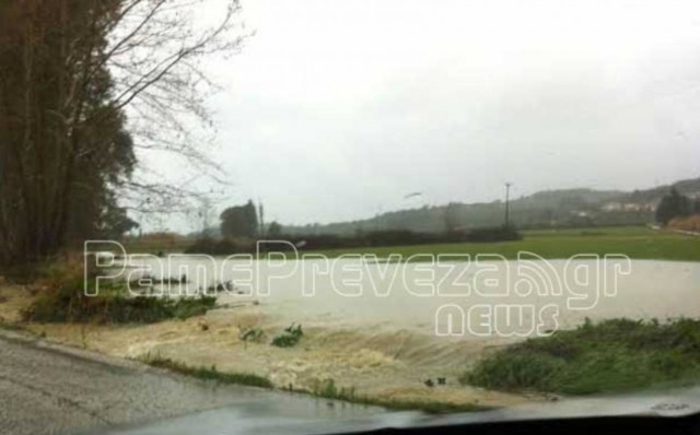 Χωρίς σοβαρά προβλήματα πέρασε η κακοκαιρία από την Πρέβεζα