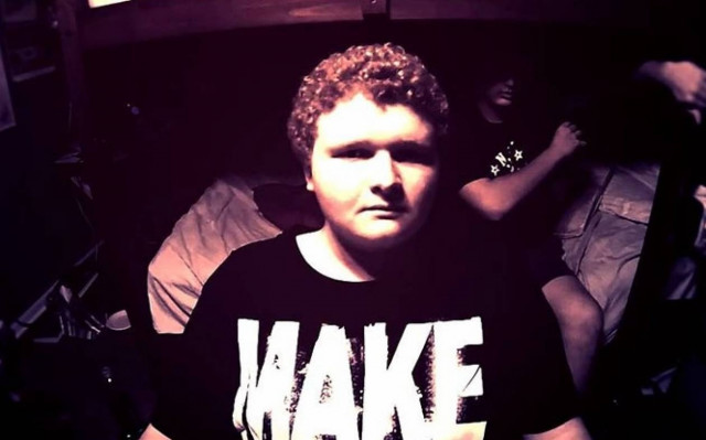 Η κίνηση του κεφαλιού αυτού του παιδιού θα σας σοκάρει (Video)