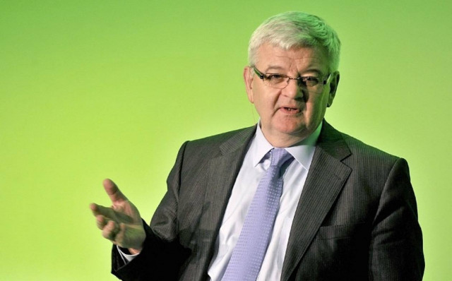 Γ. Φίσερ: «Η λιτότητα σκοτώνει. Απόδειξη η Ελλάδα»