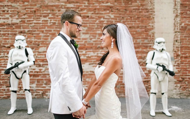 Γάμος α λα Star Wars (video)