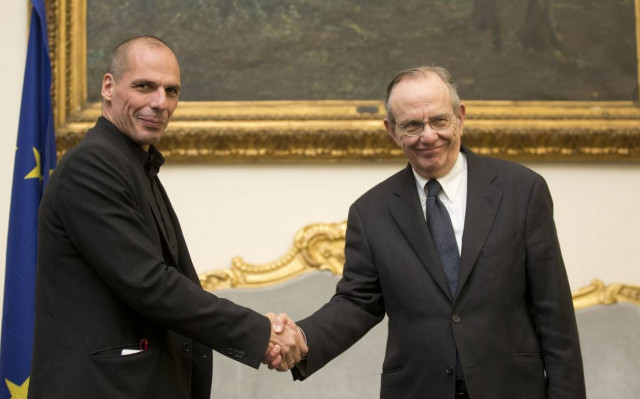 ΥΠΟΙΚ Ιταλίας: Προτεραιότητα η ανάπτυξη για τη βιωσιμότητα του ελληνικού χρέους