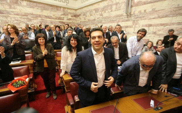 Ο Τσίπρας «τελειώνει» τη διαπλοκή και τη διαφθορά (video)