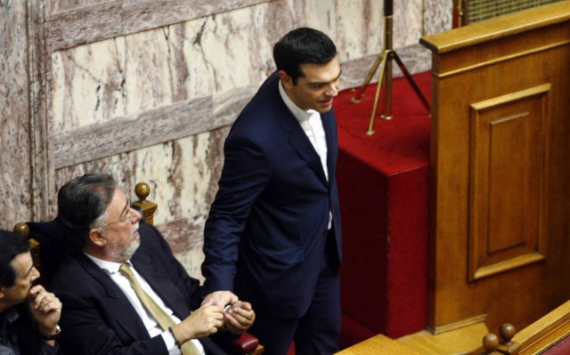 Βουλή: Ορκίστηκαν οι νεοεκλεγέντες βουλευτές (video)