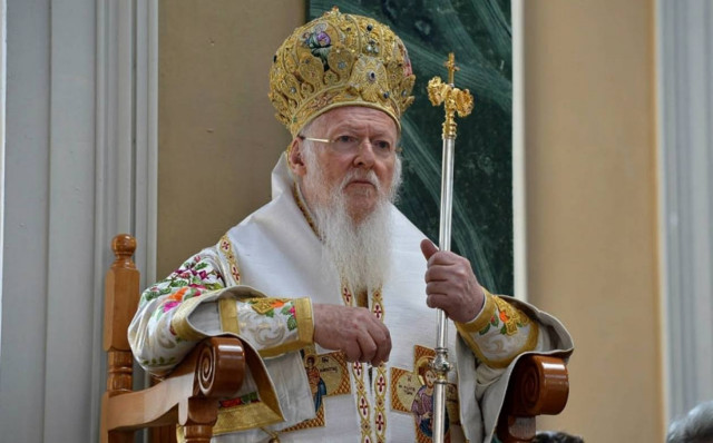 Πατριαρχική Θεία Λειτουργία στη Σμύρνη μετά από 93 χρόνια (photos)