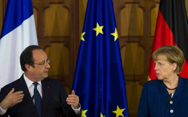 Στη Ρωσία Ολάντ - Μέρκελ