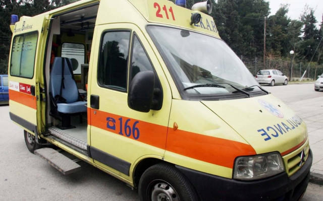 Eικόνα ντροπής στη Σκόπελο: Σε κτηνιατρείο οι ασθενείς για ακτινογραφίες