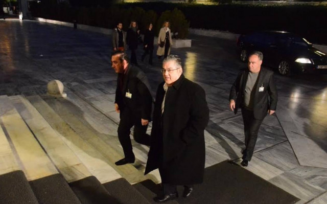 Στη Βουλή για τις προγραμματικές ο Δημήτρης Κουτσούμπας (photos)