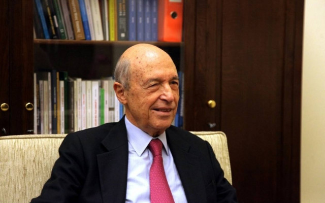 Σημίτης: Άλλη η αιτία της κρίσης στην ευρωζώνη