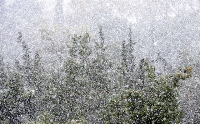 Έκτακτο δελτίο επιδείνωσης καιρού - Χιόνια και στο κέντρο της Αθήνας