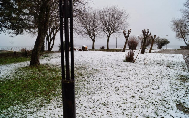 Όμορφες εικόνες από τα χιονισμένα Γιάννενα (photos)